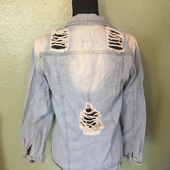 Distressed Jean jacket - Picture 2 of 2
